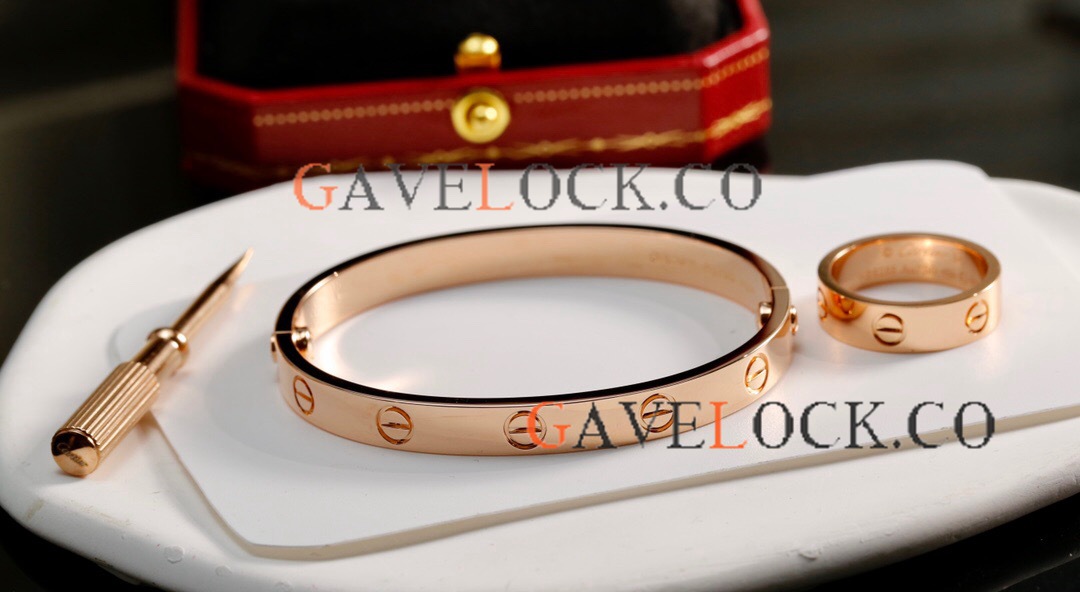 Gift sets -Cartier Love Rose Gold Bangle and Ring Wide On Sale